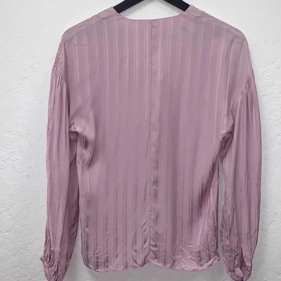 JOIE NWT Satin Stripe Button Front  Blouse Size XS - Picture 7 of 7